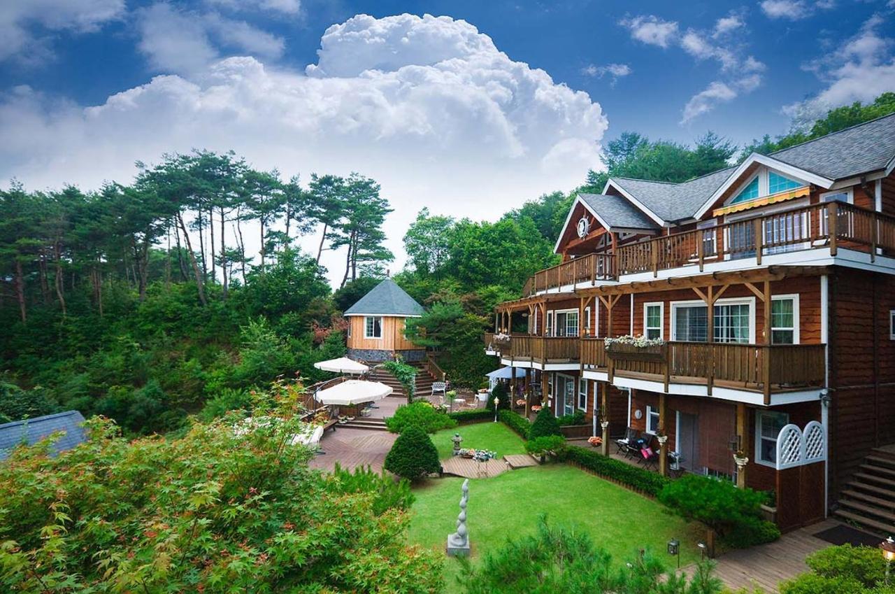 Violin Pension Hoengseong Exterior photo